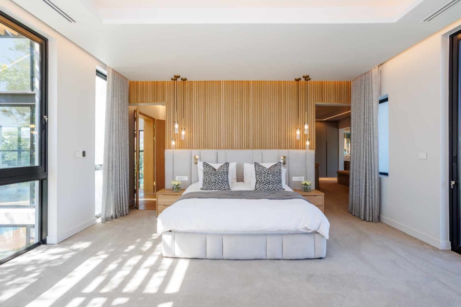 7 Bedroom Property for Sale in Val De Vie Estate Western Cape